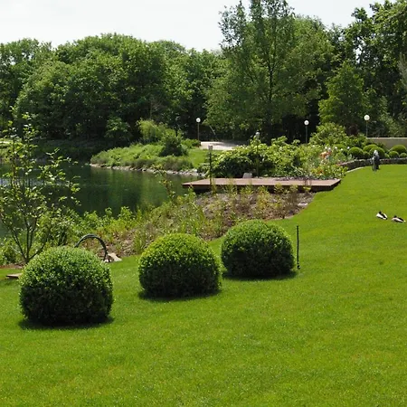 Lago & Restaurant Am See Hotell Ulm