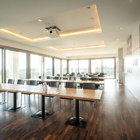 & Restaurant Am Hotel Ulm