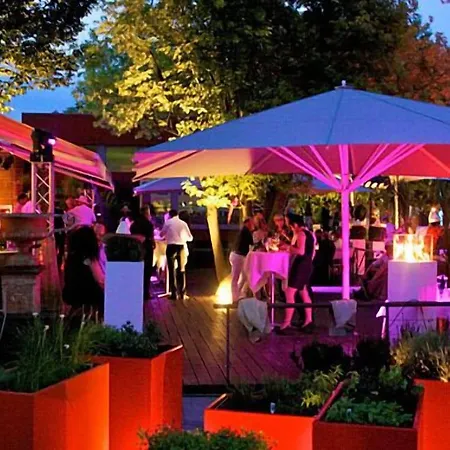 & Restaurant Am 4* Ульм