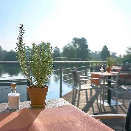 Lago & Restaurant Am See 4* Ulm