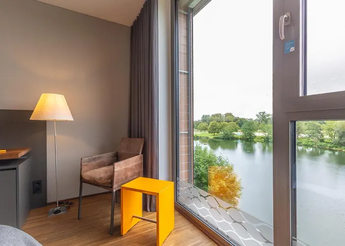 & Restaurant Am Готель Ульм