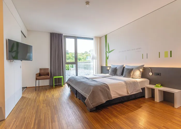 & Restaurant Am Hotel 4*